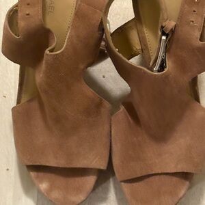 KORS Michael Kors Tan Suede Heels